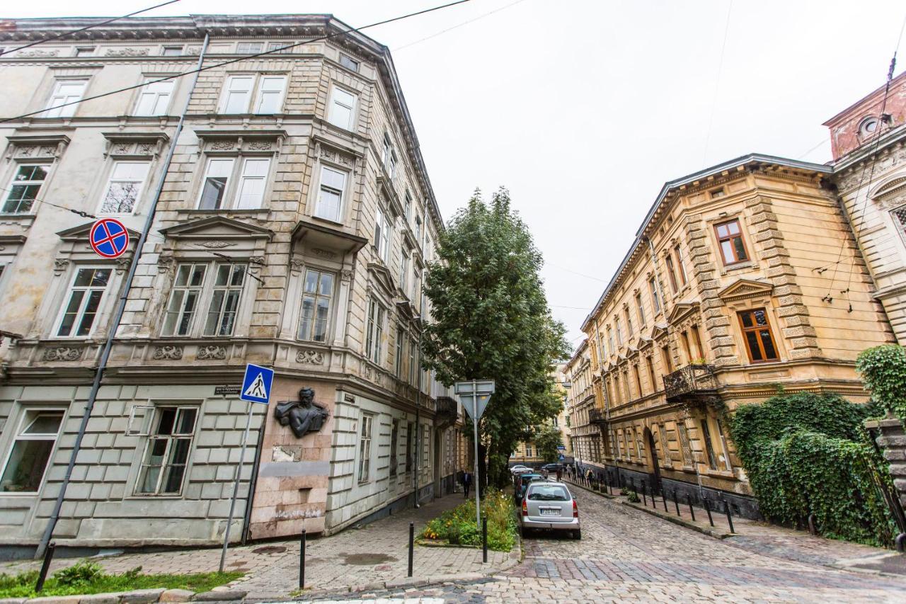 Apartment In The City Centre Lemberg Exterior foto