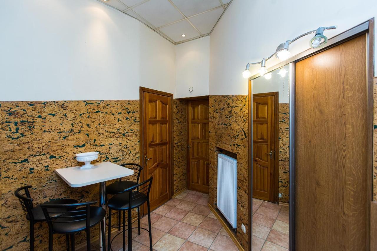 Apartment In The City Centre Lemberg Exterior foto