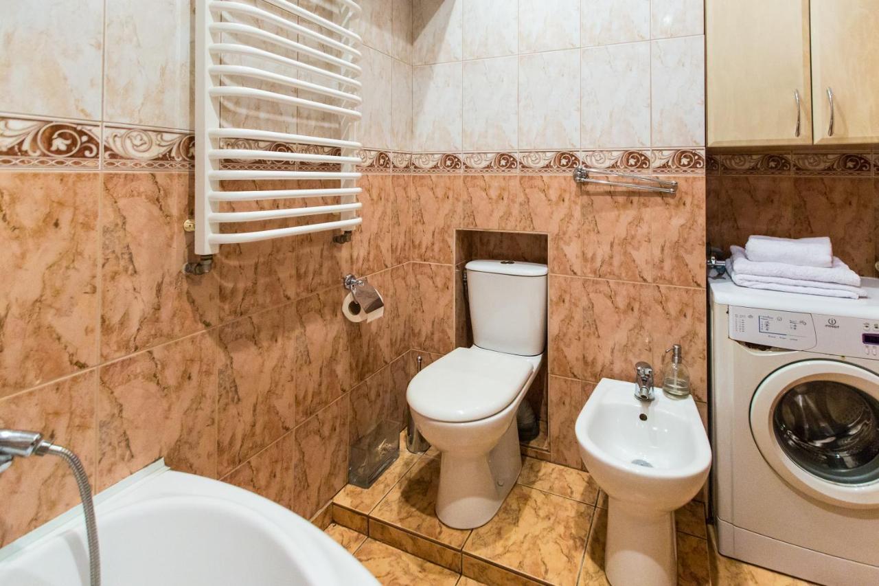 Apartment In The City Centre Lemberg Exterior foto